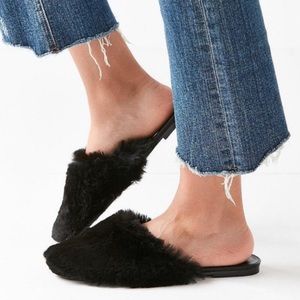 Urban outfitters slippers in size 7